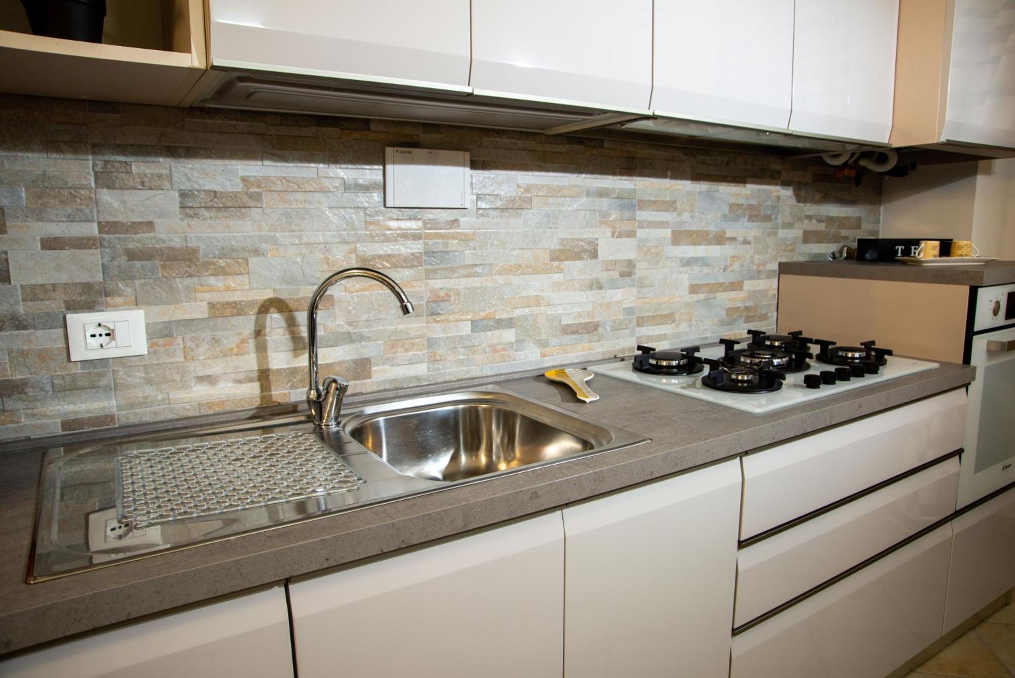 Casa Fedele Apartment ลาควิลา ภายนอก รูปภาพ