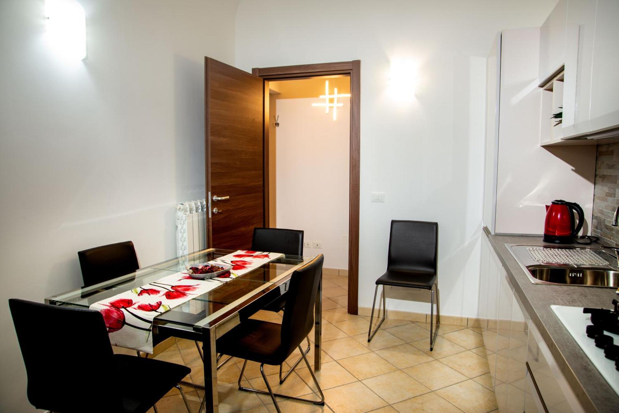 Casa Fedele Apartment ลาควิลา ภายนอก รูปภาพ
